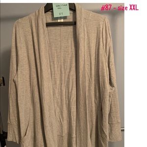 Active Life gray cardigan with pockets size 2XL